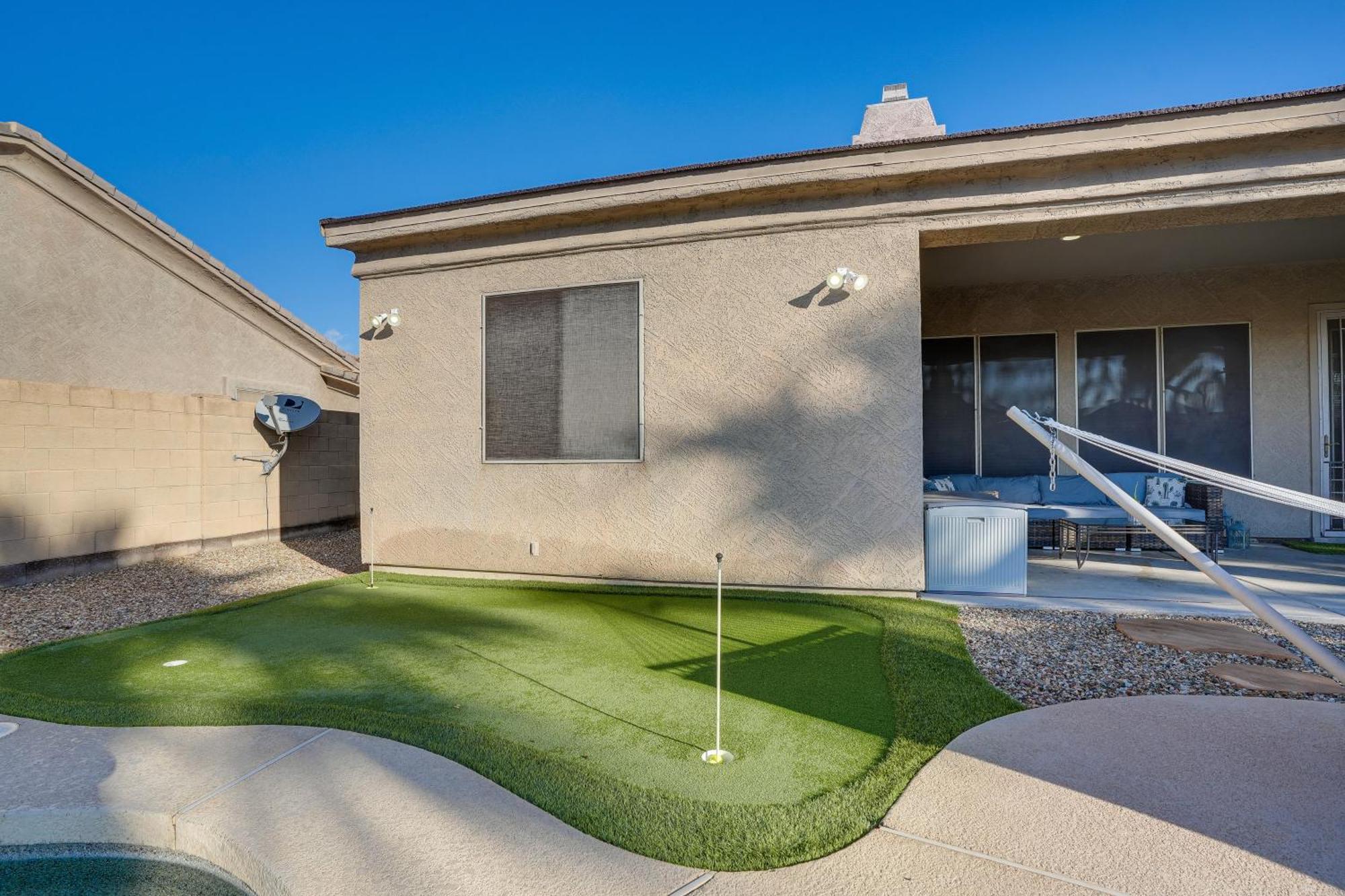 Goodyear Group Getaway With Pool And Putting Green Exteriör bild